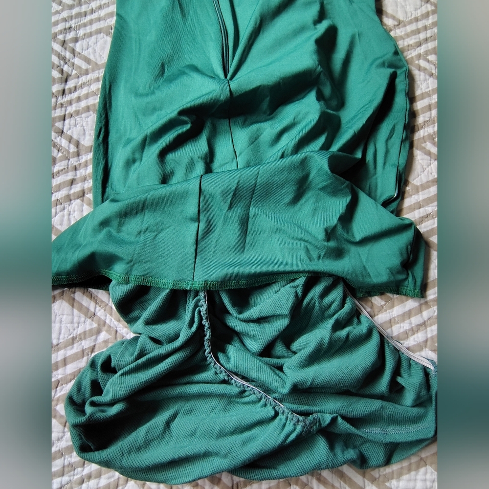 Backless Halter Ruched Green Dress - Picture 5 of 6